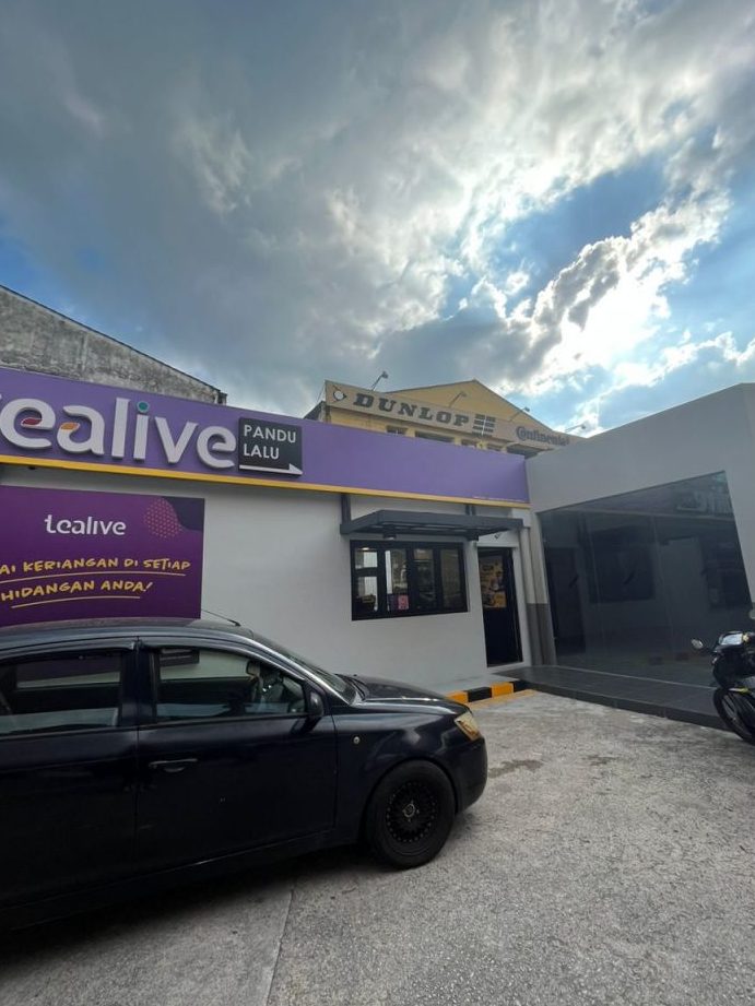 tealive caltex bercham