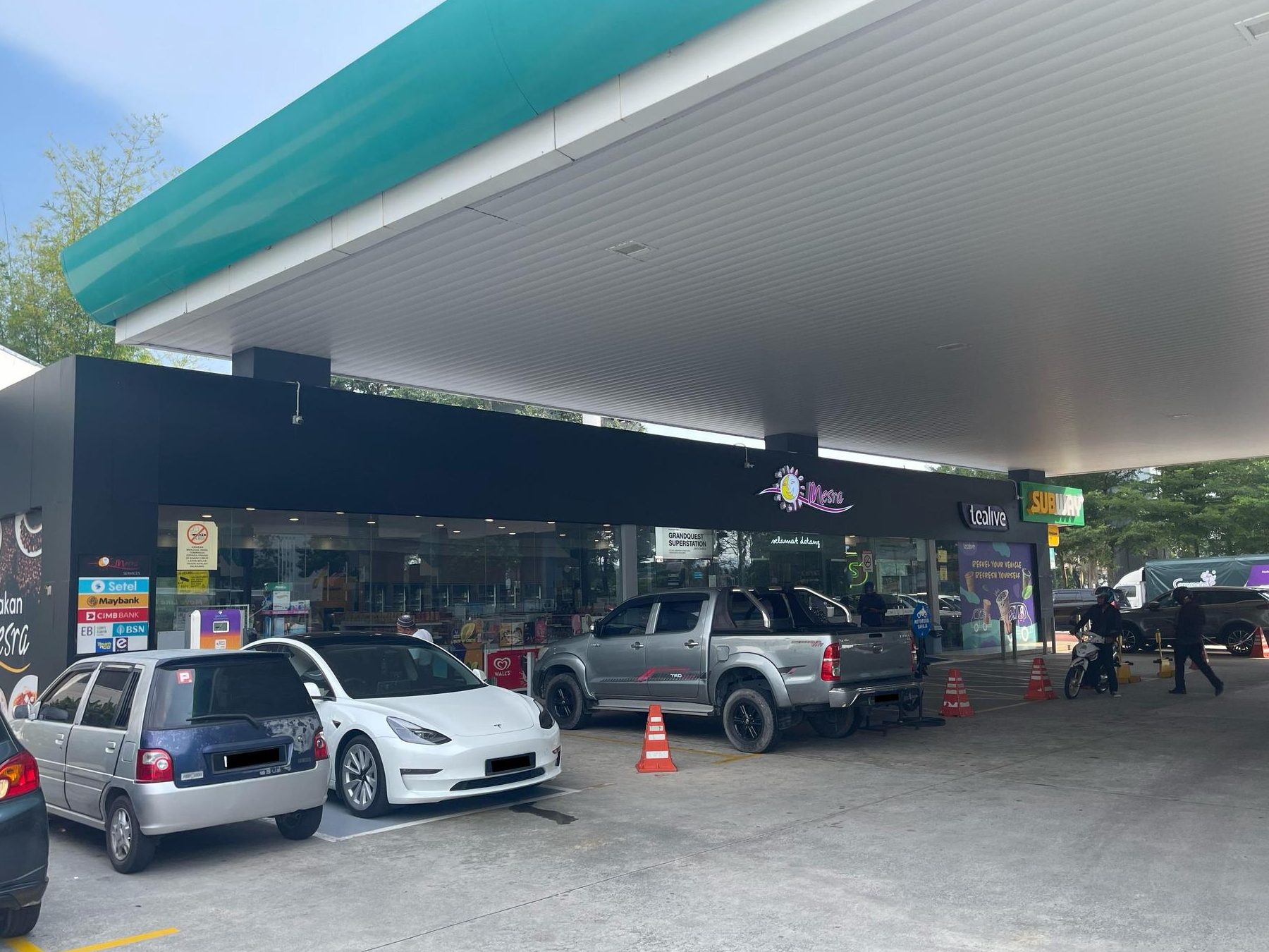 tealive petronas grand saga 3 kajang