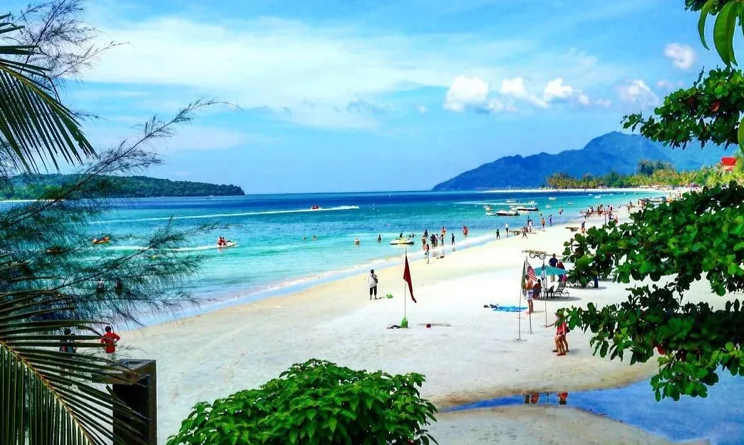 yang terbaik di tealive di pantai cenang